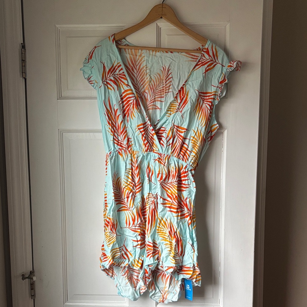 Cupshe Leaf Print Romper in Red and Orange